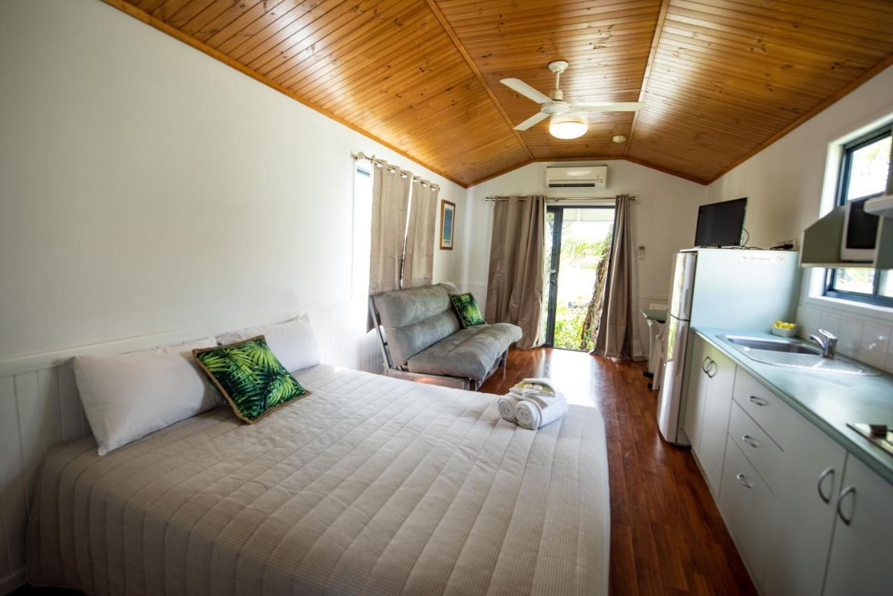Sarina Palms Caravan And Cabins Village المظهر الخارجي الصورة